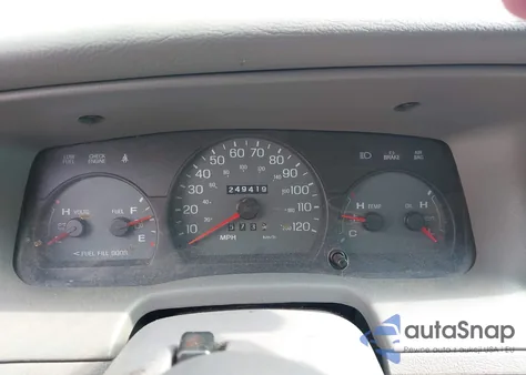 2002 Mercury Grand Marquis Ls z USA, uszkodzony, nr VIN 2MEFM75W52X650708